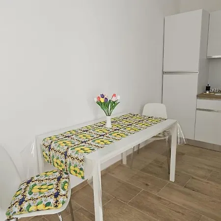Dimora Margherita Apartment *